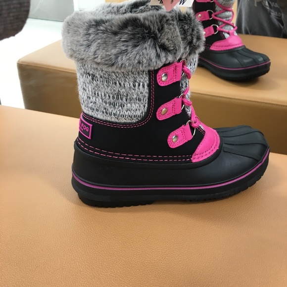 London Fog Other - 💗🖤London Fogs Girls Winter Boots💗🖤